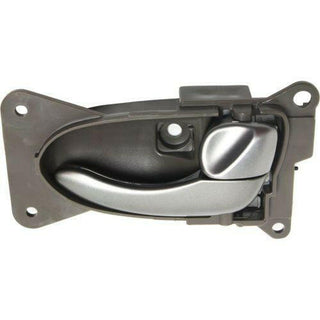 2002-2005 Nissan Altima Front Door Handle RH, Silver Lever & Brown Hsg..