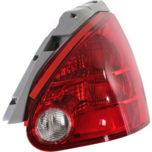 2004-2008 Nissan Maxima Tail Lamp RH, Lens And Housing.