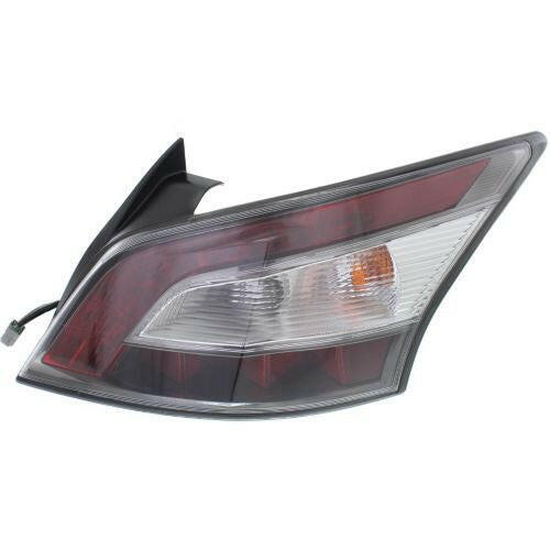 2012-2014 Nissan Maxima Tail Lamp RH, Assembly.