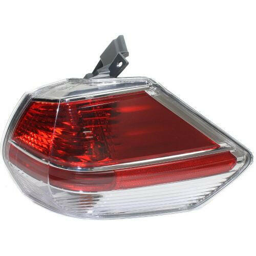 2014 Nissan Rogue Tail Lamp RH, Outer, Assembly.