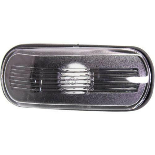 2001-2003 Saab 3-Sep Front Side Marker Lamp, Side Repeater Lamp, w/Clear Lens.