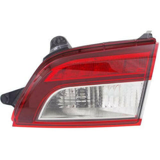 2015-2016 Subaru Outback Tail Lamp RH, Inner, Assembly.