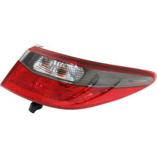 2015-2016 Toyota Camry Tail Lamp RH, Outer, Assembly, Special Edition.