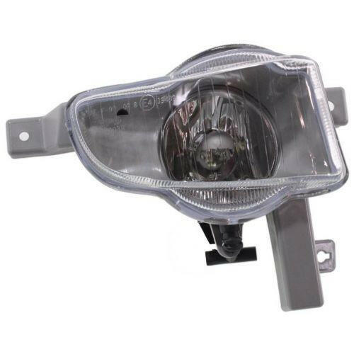 2001-2004 Volvo S40 Fog Lamp RH, Assembly, Sedan.