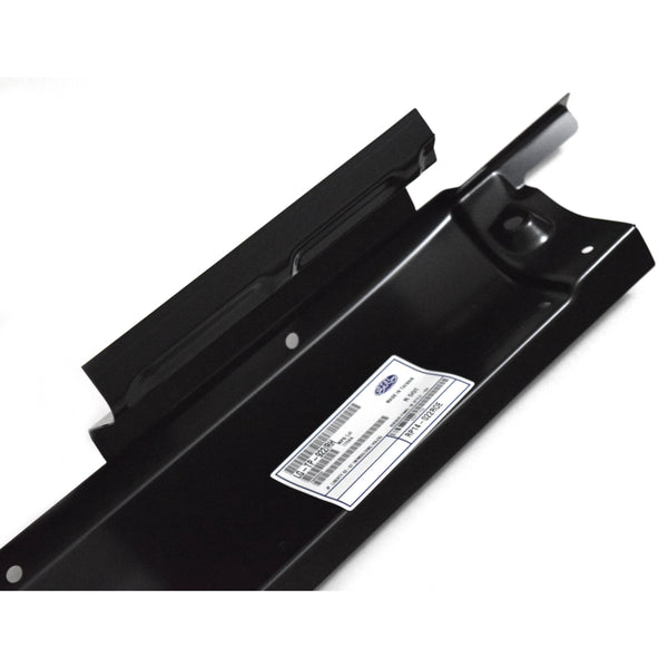 2002-2007 Jeep Liberty Rocker Panel OE Style W/ Moulding Holes RH.