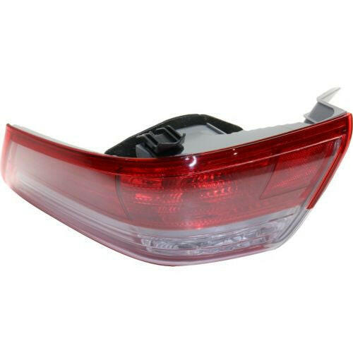 2007-2009 Toyota Camry Tail Lamp RH, Outer, Lens & Housing, Exc Hybrid.