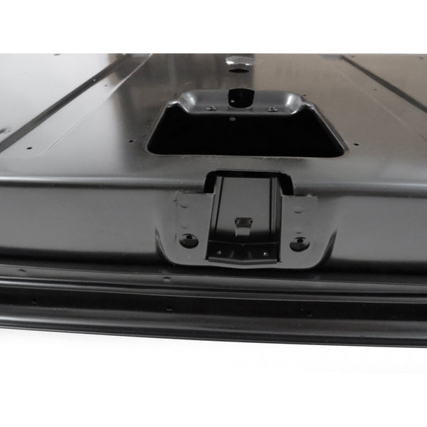 1955-1957 Chevy Nomad Tailgate.