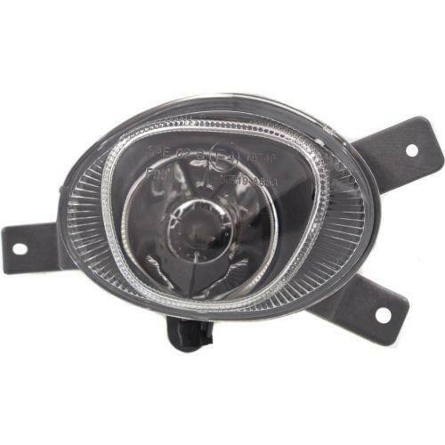 2001-2002 Volvo V70 Fog Lamp RH, Assembly.