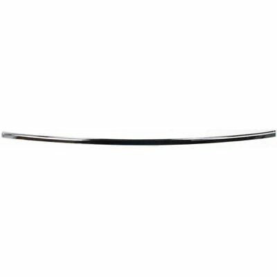 1998-2002 Lincoln Town Car Rear Bumper Molding, Center, Plastic, Chrome.