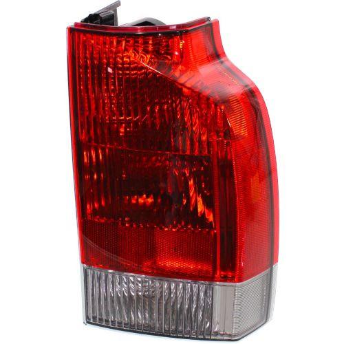 2003-2004 Volvo XC70 Tail Lamp RH, Lower, Assembly.