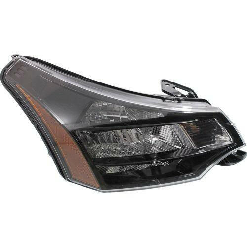 2009-2011 Ford Focus Head Light RH, Assembly.