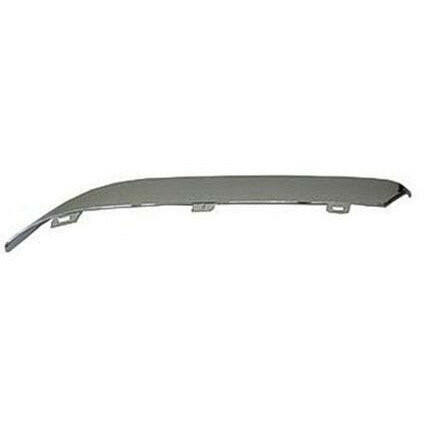 2005-2010 Chrysler 300 Front Bumper Strip LH W/O Headlamp Washer.