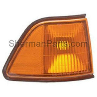RH Side Marker Amber Spirit / Acclaim 89-95, Lebaron Sedan 90-94.
