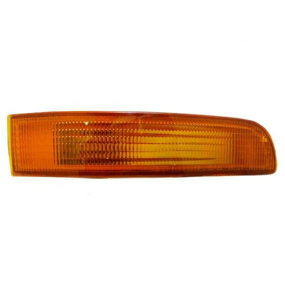 1995-1999 Nissan Maxima Signal Lamp RH.