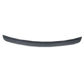 2003-2005 Dodge Pickup Front Bumper Molding.