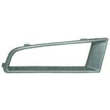 2007-2009 Mazda Mazda 3 Fog Lamp Cover LH.