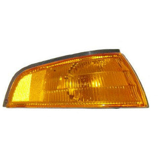 1991-1992 Ford Escort Side Marker Lamp RH.