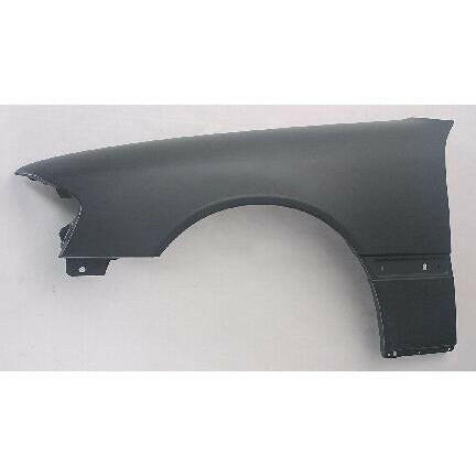1995-1997 Mercedes-Benz C36 Fender LH.