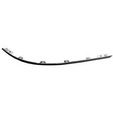 2005-2007 Ford Five Hundred Front Bumper Molding RH.