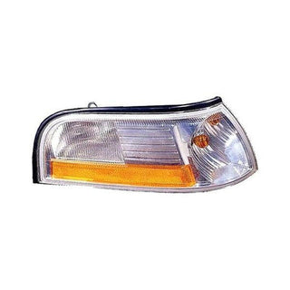 2003-2005 Mercury Grand Marquis Park Lamp RH.