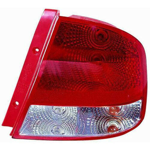 2005-2006 Pontiac Wave Tail Lamp LH.