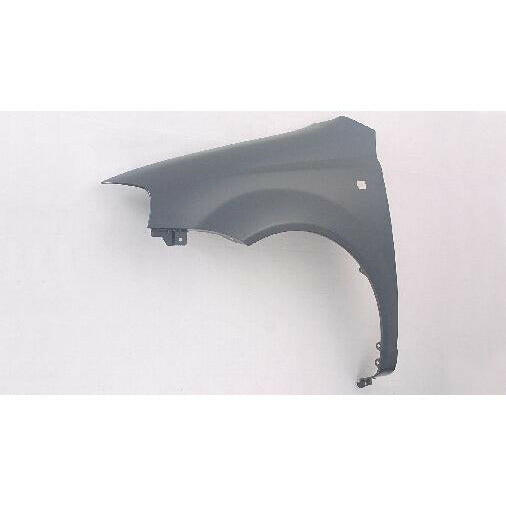 2008 Chevy Aveo5 Fender LH.
