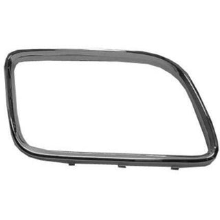 2006-2009 Pontiac Torrent Outer Grille Molding RH.