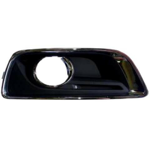 2013-2015 Chevy Malibu Fog Lamp Cover RH W/ Chrome Molding Malibu 13-15, Malibu Hybrid 13-14.