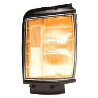 1984-1986 Toyota Pickup Park/Clearance Lamp RH.
