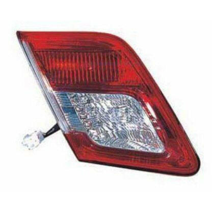 2010 Toyota Camry Tail Lamp LH.
