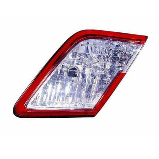 2007-2011 Toyota Camry Tail Light RH.