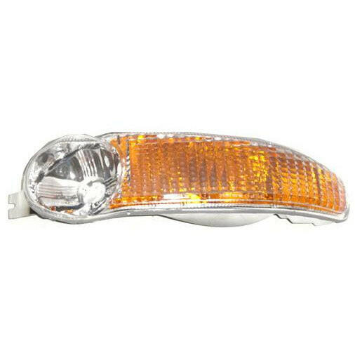 1999-2007 GMC Sierra Pickup Combination Lamp RH.