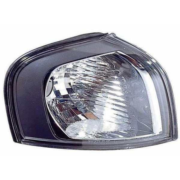 1999-2000 Volvo S80 Park Signal Lamp RH.