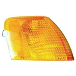 RH Park / Signal Lamp Lens/Housing Yellow Old Style Passat 98-01.