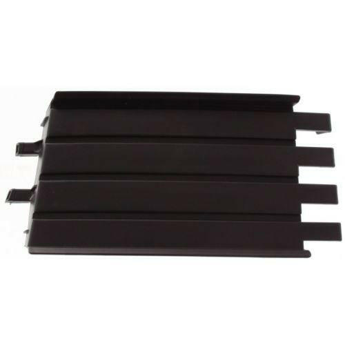 2004-2005 Toyota Sienna Bumper Grille LH, Lower Cover Seal, Black.