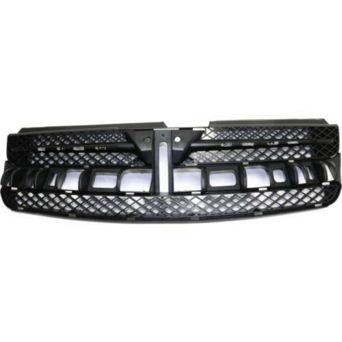 2004-2005 Toyota Sienna Grille, Black.
